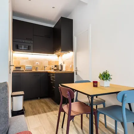 Apartment Cosy Flat 3p- Le Marais 2 *